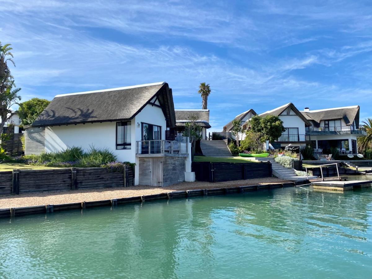 Canal Guest House - Waterfront Accommodation St Francis Bay Exterior photo