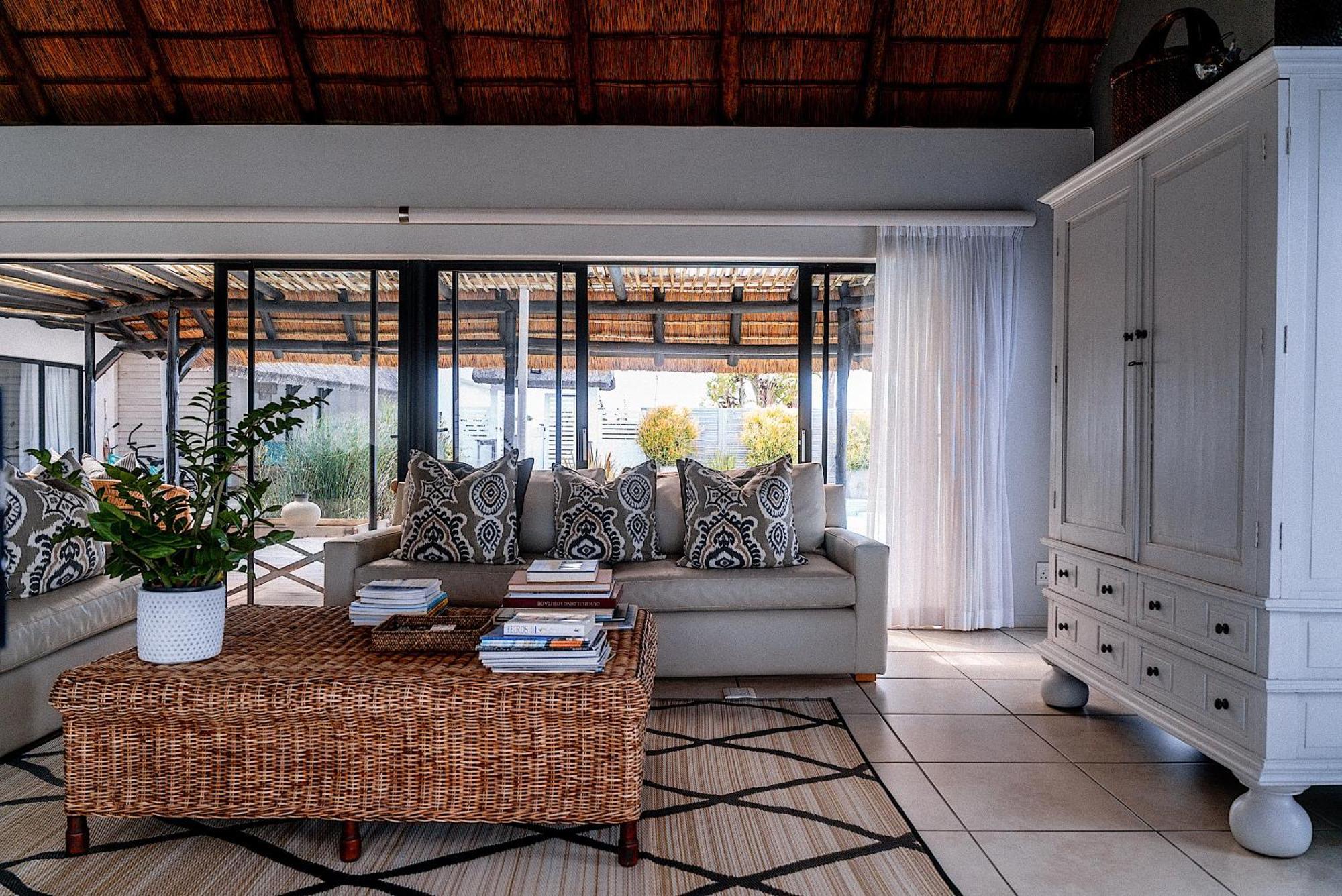 Canal Guest House - Waterfront Accommodation St Francis Bay Exterior photo