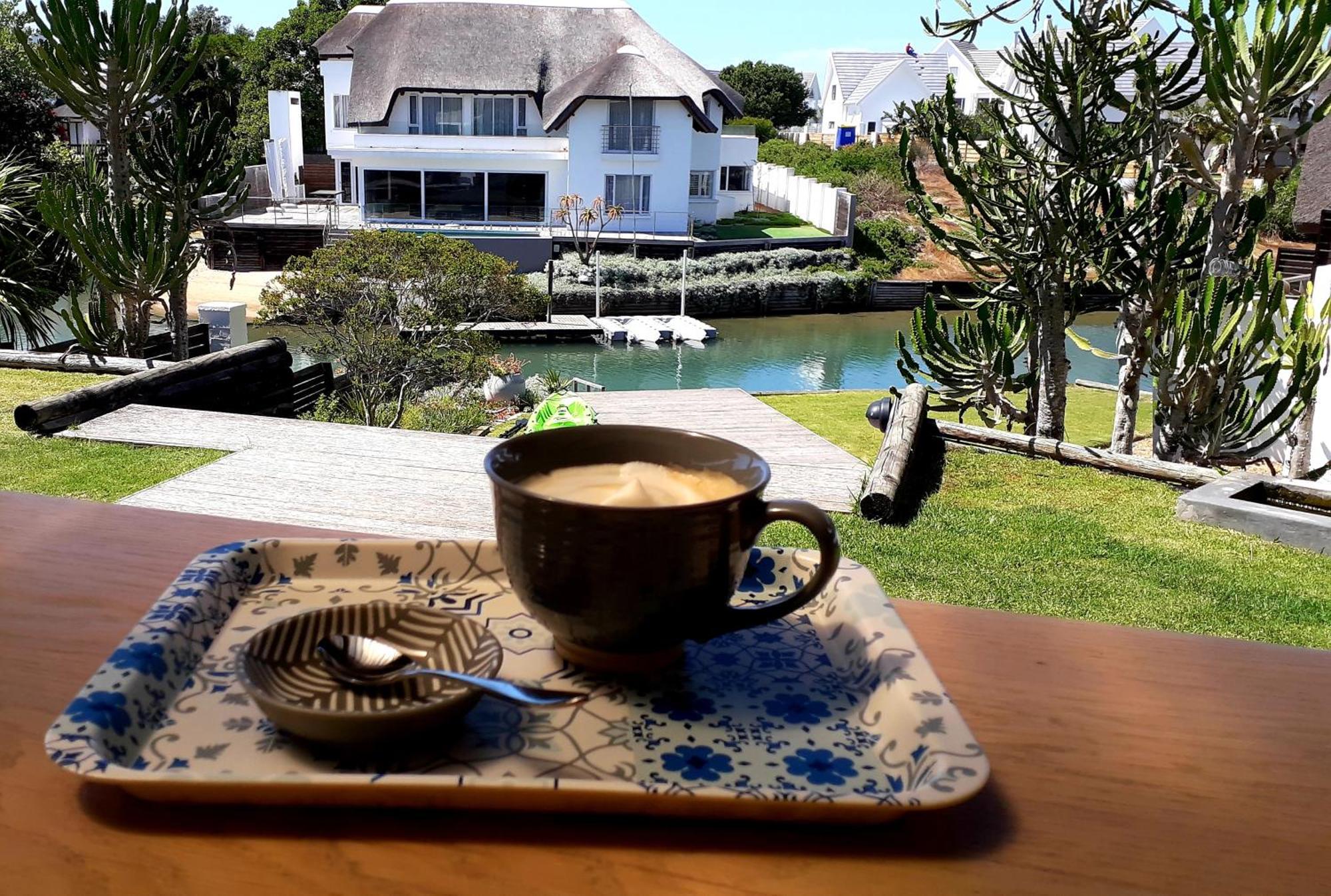 Canal Guest House - Waterfront Accommodation St Francis Bay Exterior photo